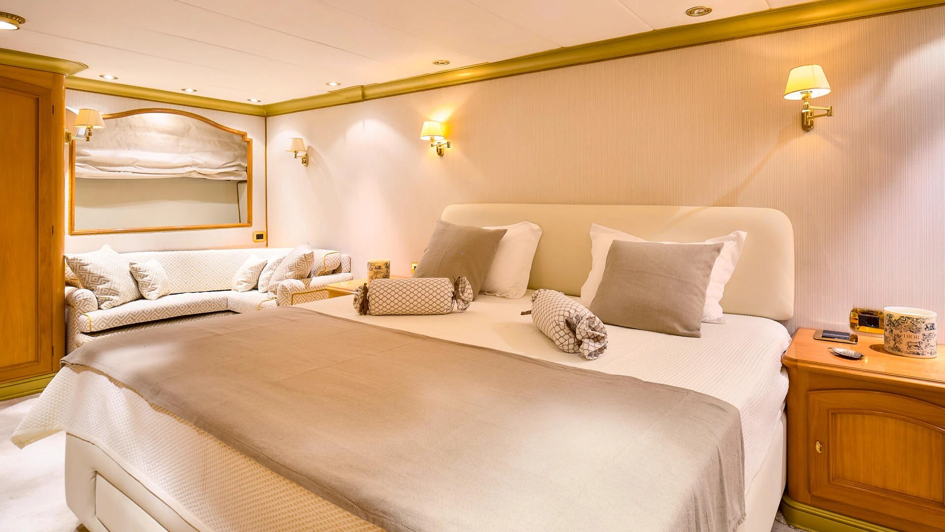 Benetti Classic 35m 16 45 -