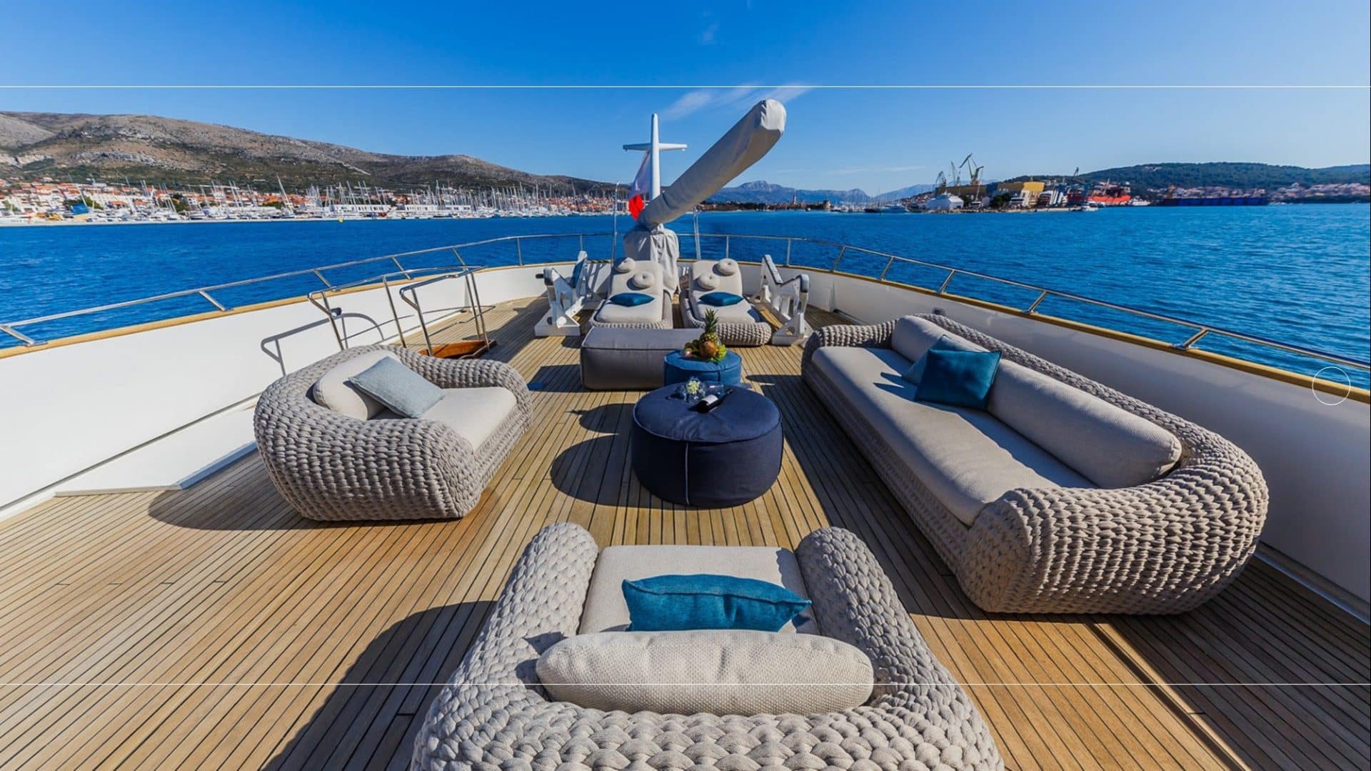 Benetti Classic 35m 2 6 -