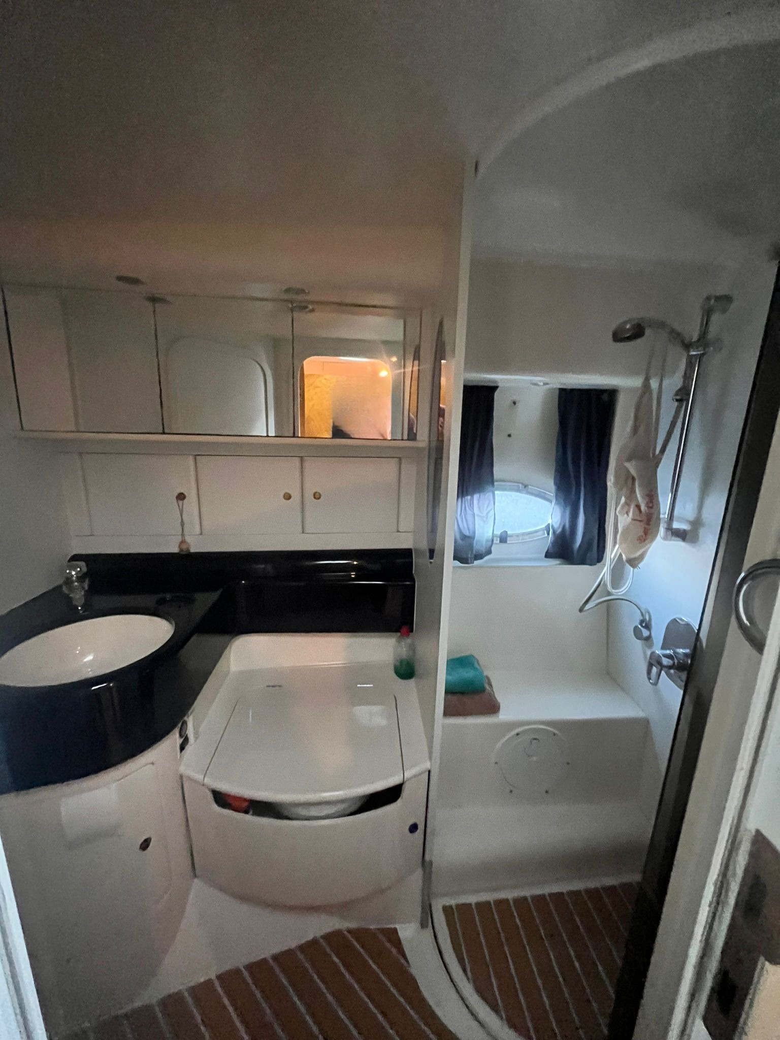 WhatsApp Image 2025 11 10 at 21.21.51 -