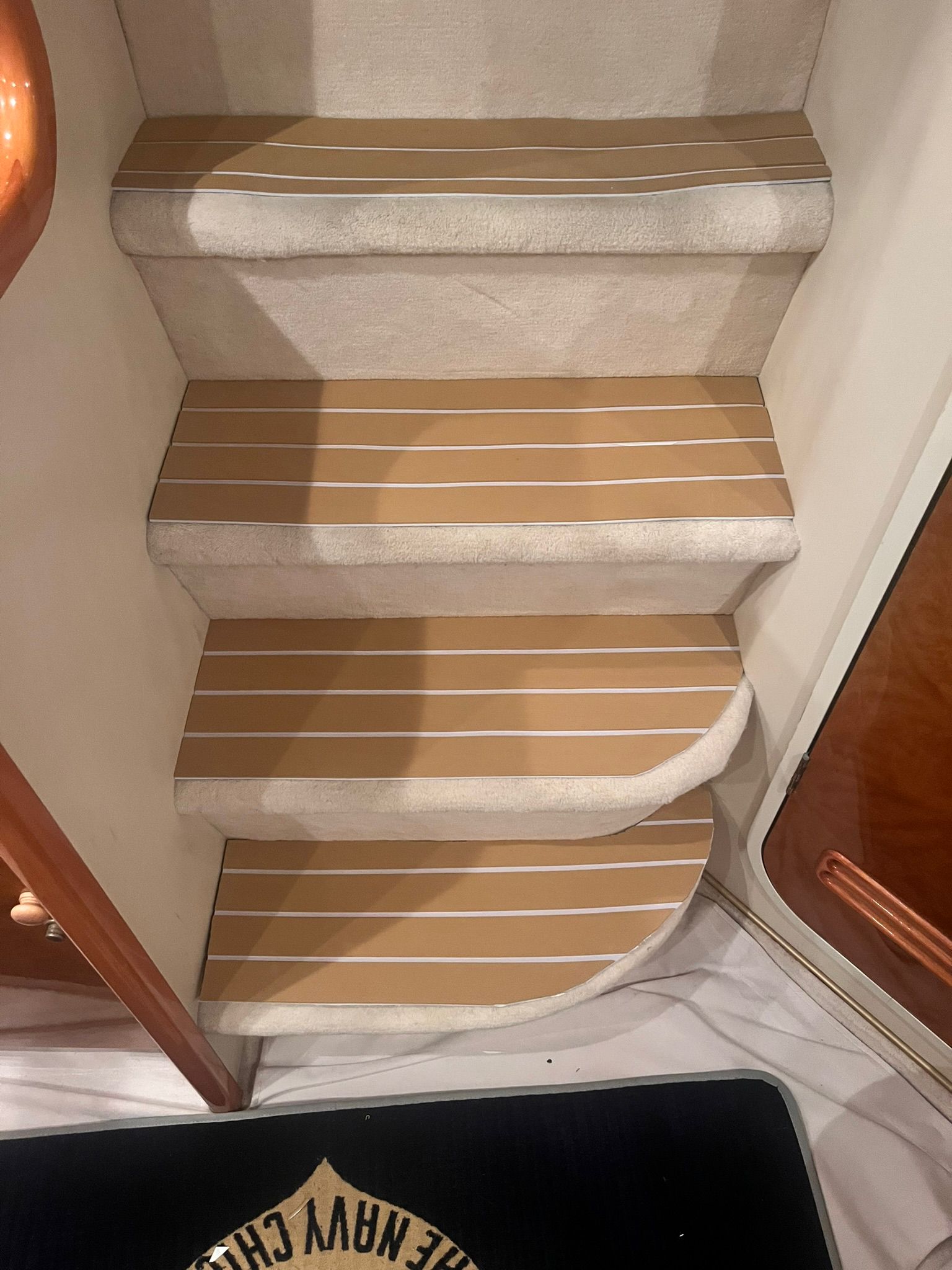 WhatsApp Image 2025 11 10 at 21.21.52 -