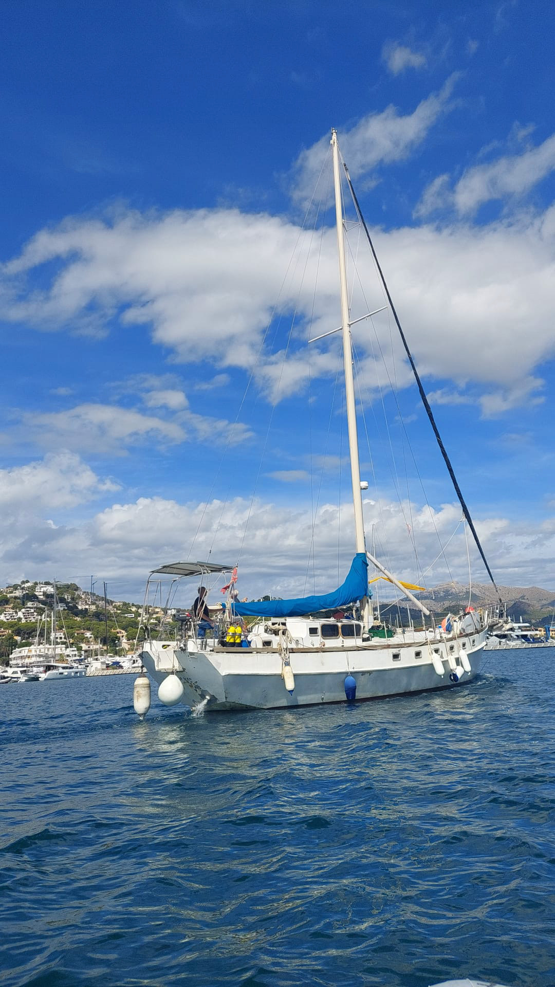 McConnel Marine Ltd Custom Pilothouse Cutter 7 729d1f88 ee5d 453b 8092 1ad9b270135d -