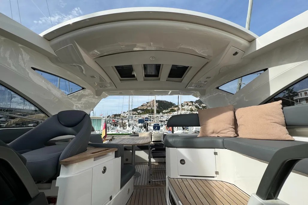 Fairline Targa 44 1 16 -