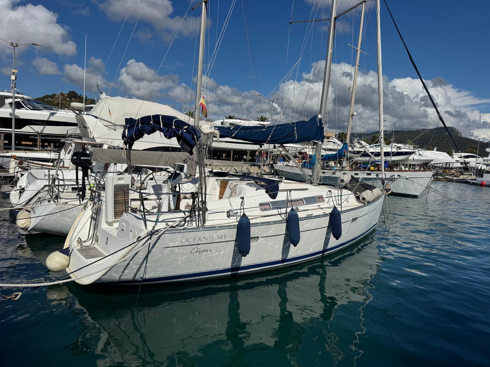 WhatsApp Image 2026 03 20 at 20.23.26 10 - Beneteau Oceanis Clipper 343