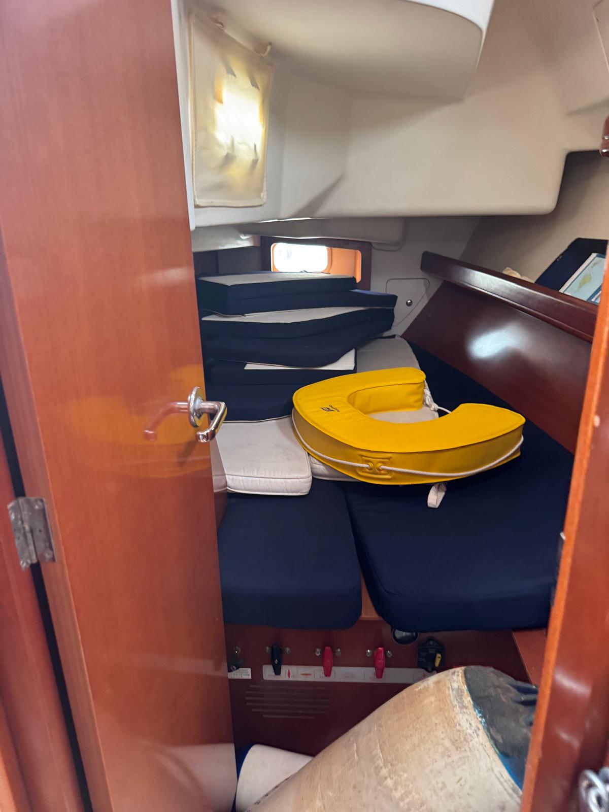 WhatsApp Image 2026 03 20 at 20.23.26 3 - Beneteau Oceanis Clipper 343