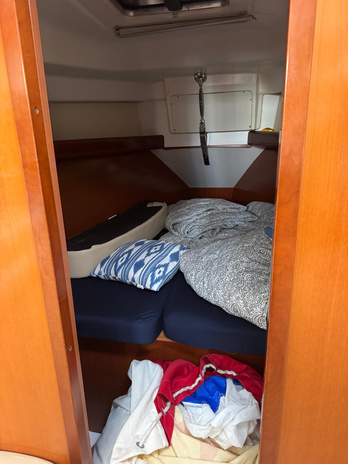 WhatsApp Image 2026 03 20 at 20.23.26 6 - Beneteau Oceanis Clipper 343