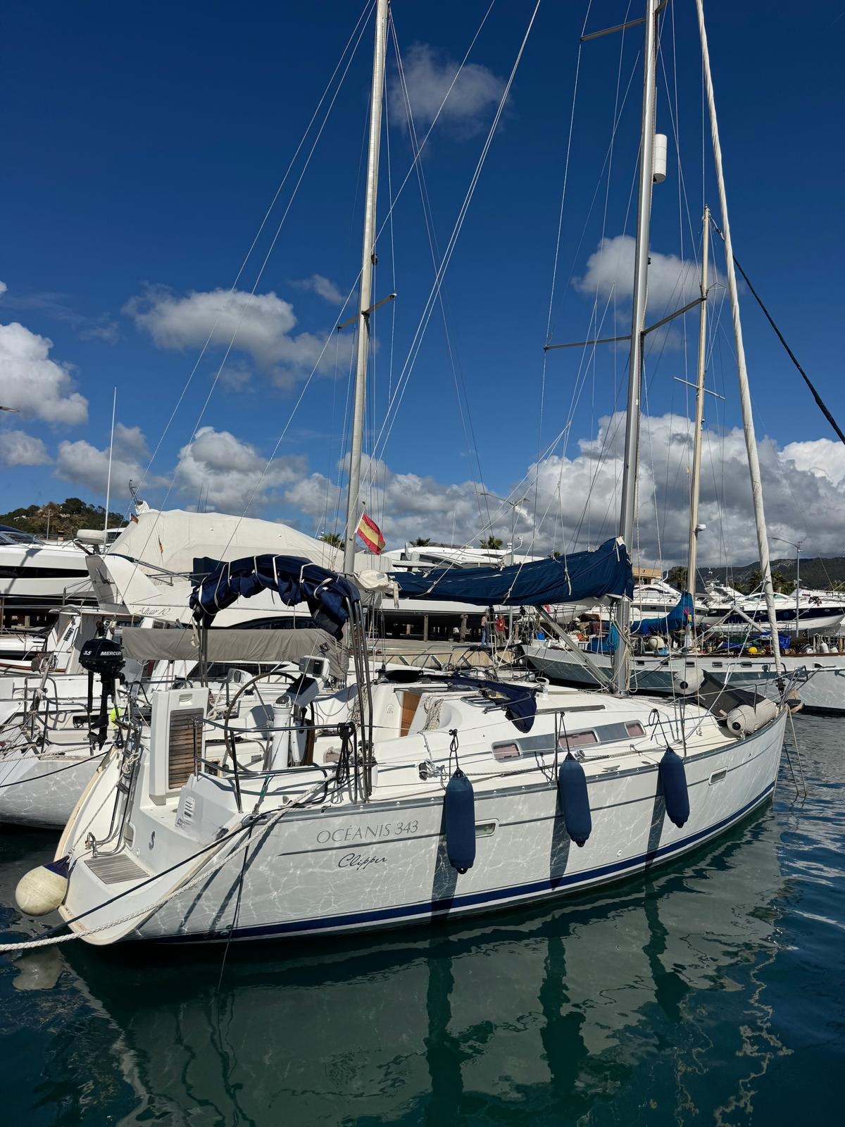 WhatsApp Image 2026 03 20 at 20.23.26 9 - Beneteau Oceanis Clipper 343