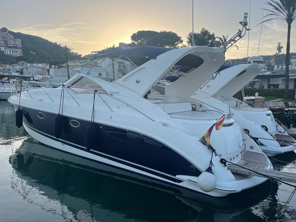 Fairline Targa 40 2 WhatsApp Image 2022 07 01 at 8.34.23 AM 4 -