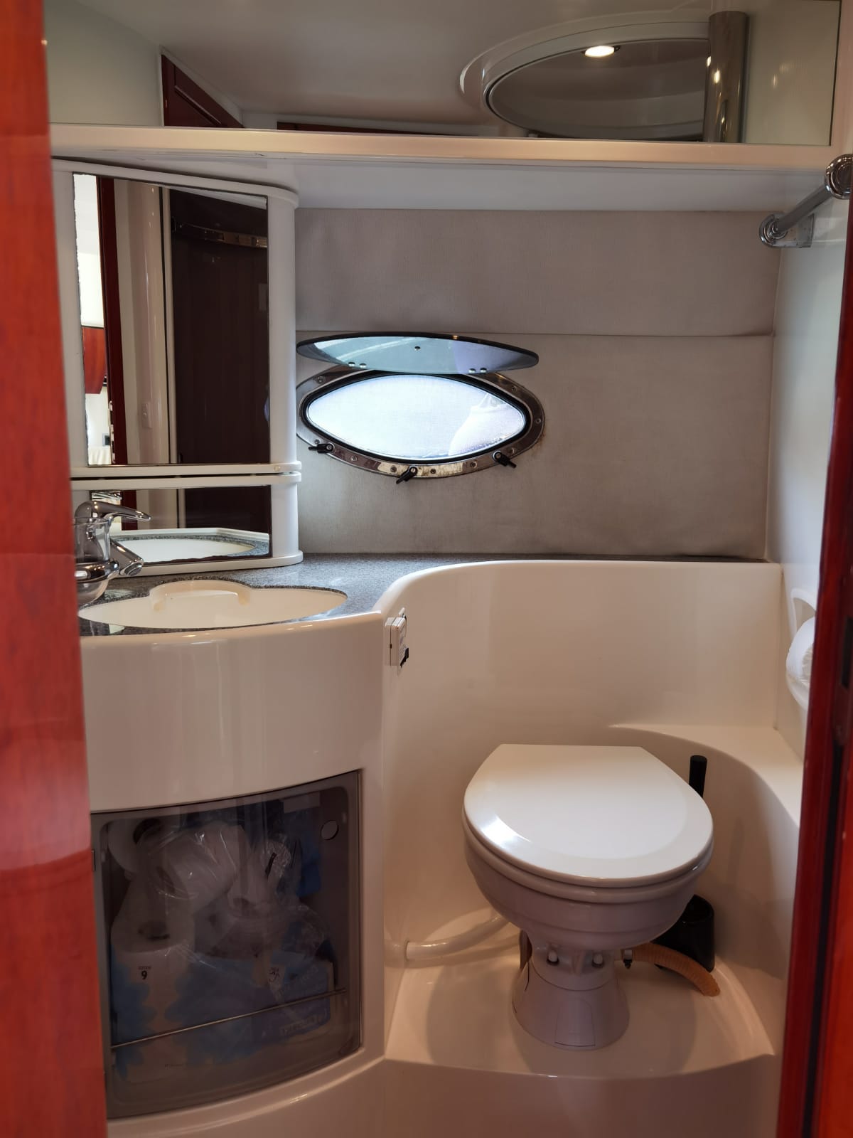 Fairline Targa 40 13 WhatsApp Image 2022 07 02 at 1.36.13 PM 1 -