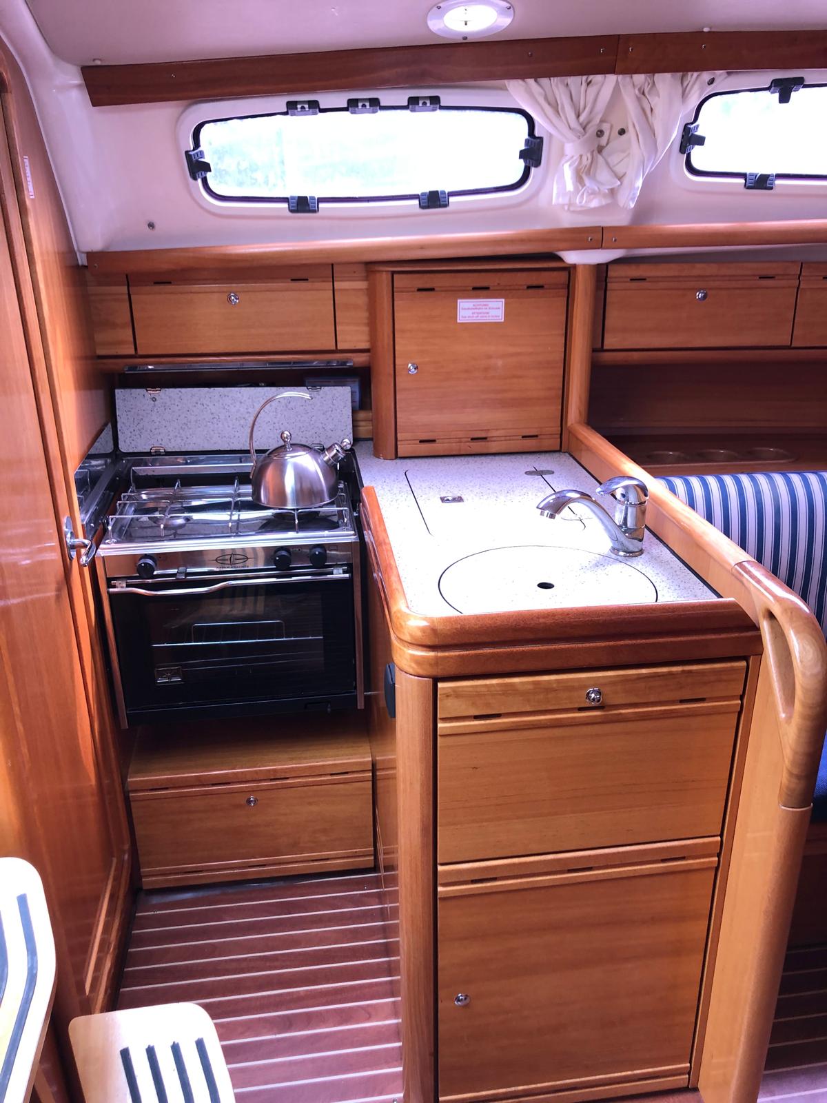 Bavaria 31 Cruiser 13 WhatsApp Image 2026 08 13 at 10.29.51 11 -