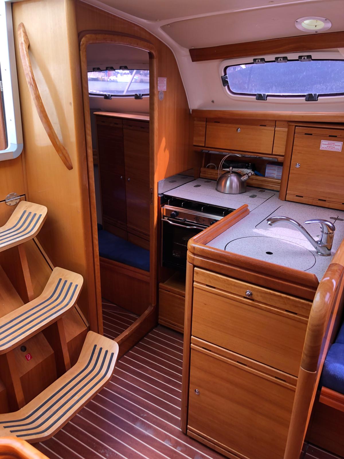 Bavaria 31 Cruiser 7 WhatsApp Image 2026 08 13 at 10.29.51 3 -