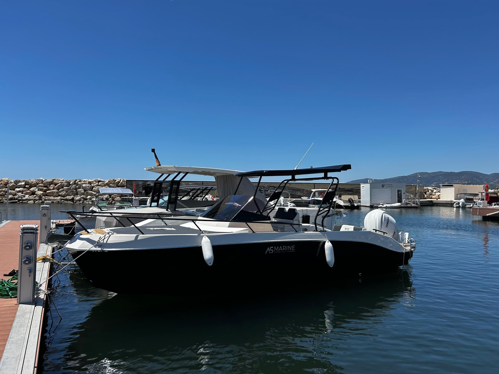 AS MARINE 28 GLX 6 WhatsApp Image 2026 09 23 at 13.27.24 1 -