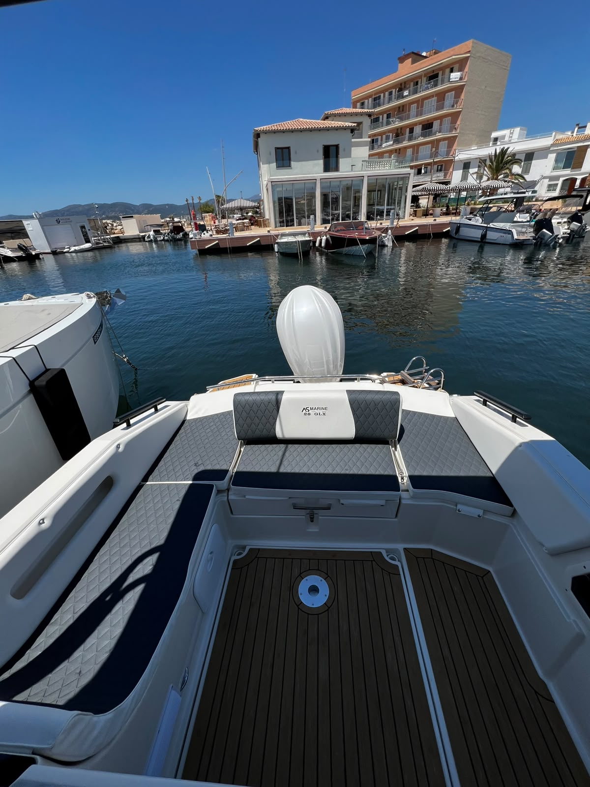 AS MARINE 28 GLX 2 WhatsApp Image 2026 09 23 at 13.27.24 5 -